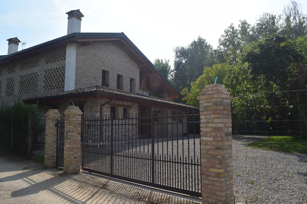 Вилла Da Gastone Rivignano Экстерьер фото